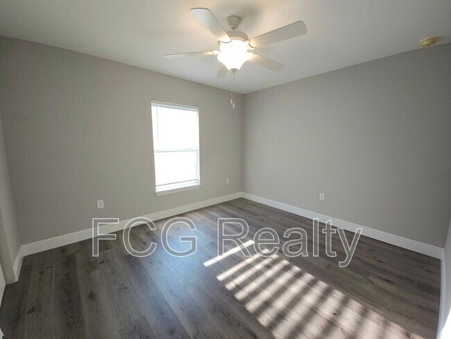 Building Photo - 42 Pine Trace Course