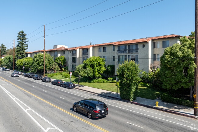 Briarcrest Condominiums