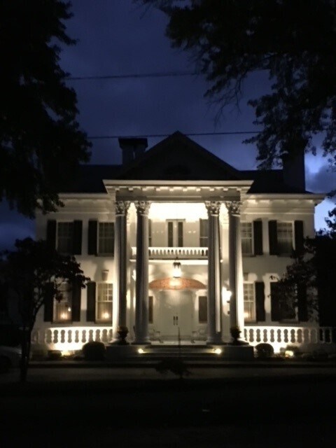 Foto principal - 528 Washington St