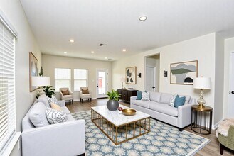 Building Photo - 21170 Alder Oaks Dr