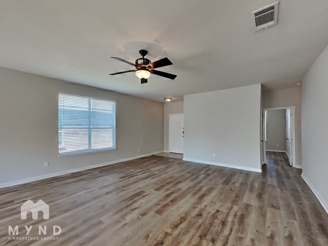 Building Photo - 5037 Caraway Dr