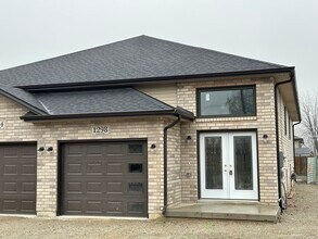 Building Photo - 1298 Tourangeau Rd