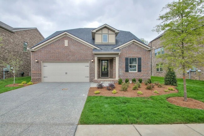 Building Photo - Foxland Home on Golf Course