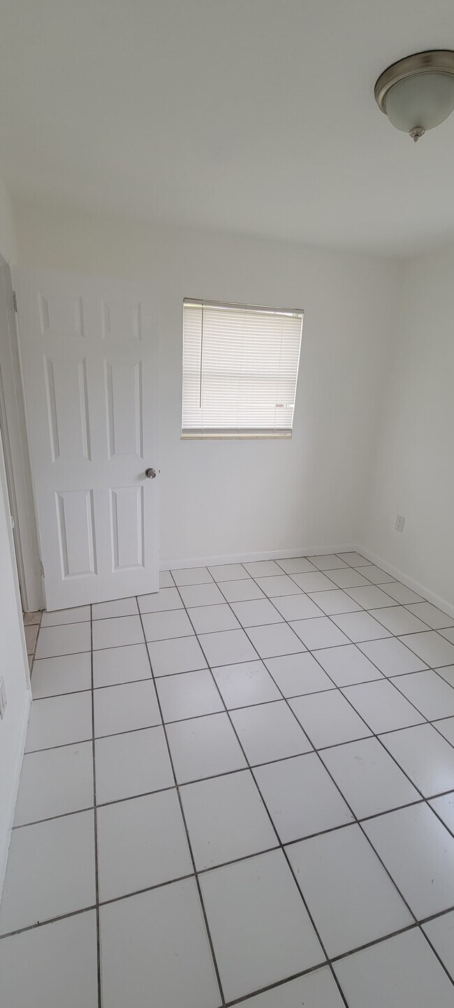 Foto del edificio - 102 Alabama Rd S