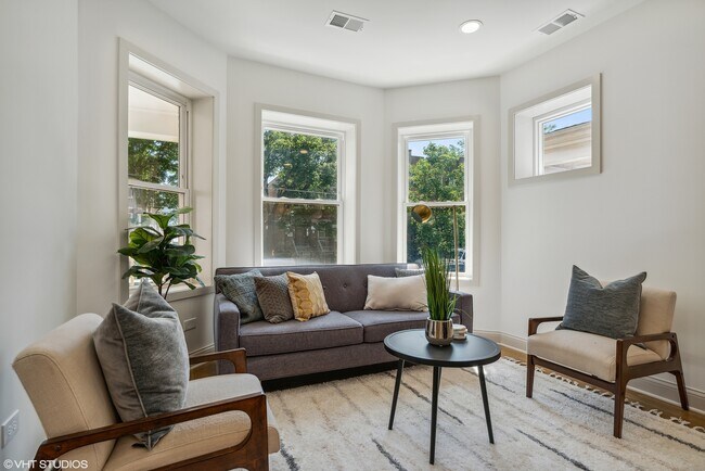 Foto del edificio - 2510 N Avers Ave