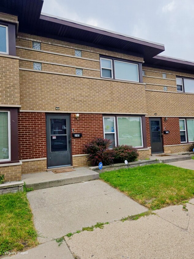 Primary Photo - 143-147 157th St, Calumet City, IL 60409