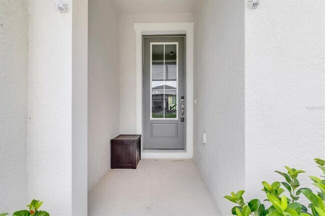 Foto del edificio - 2312 Zaballina Pl