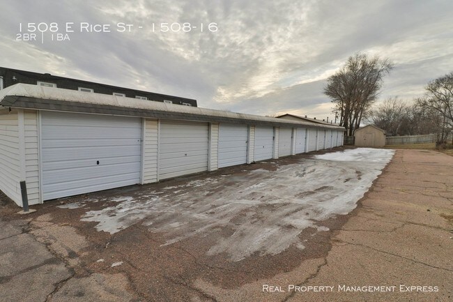 Building Photo - 1508 E Rice St