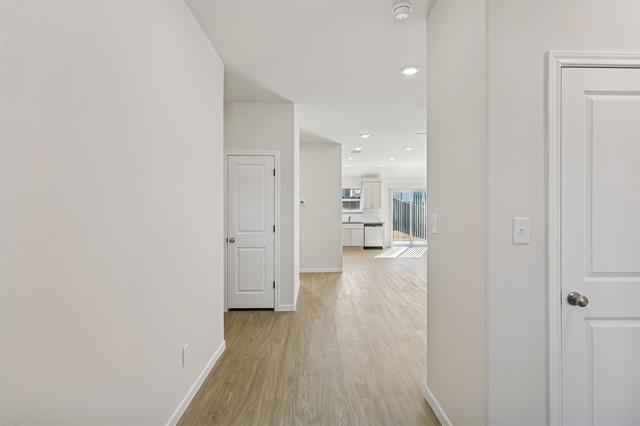 Foto del edificio - 1803 Boxwood Dr