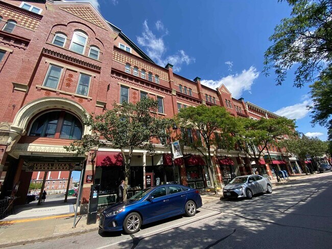 Building Photo - 30 Hanover St
