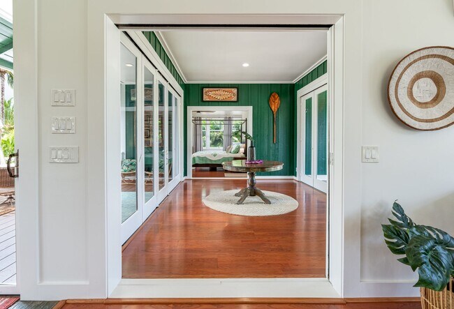 Foto del edificio - Gated & Private Estate with a Rustic LUX v...