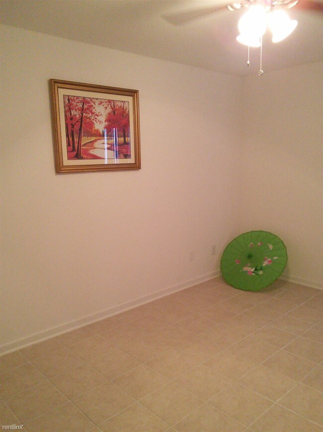 Foto del edificio - 9201 Clarewood Dr