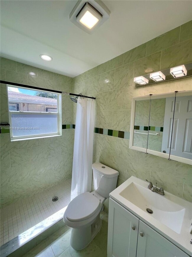 Foto del edificio - 1400 E Hawthorne Cir