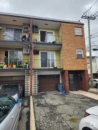 Building Photo - 119 Oakland Ave