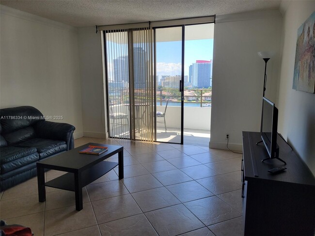 Building Photo - 600 Three Islands Boulevard