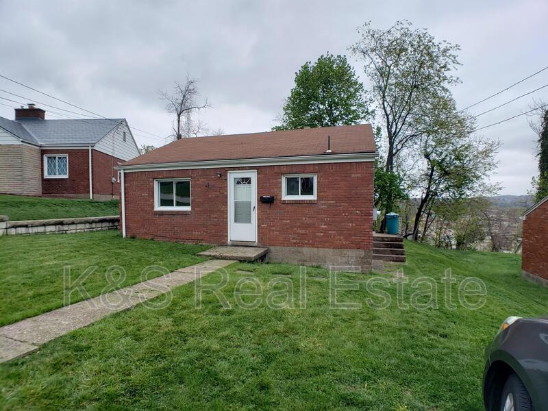 Foto principal - 721 Memory Ln