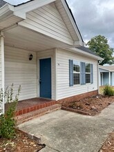 Building Photo - 119 Villa Ct
