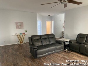 Foto del edificio - 5435 Goshen Grove