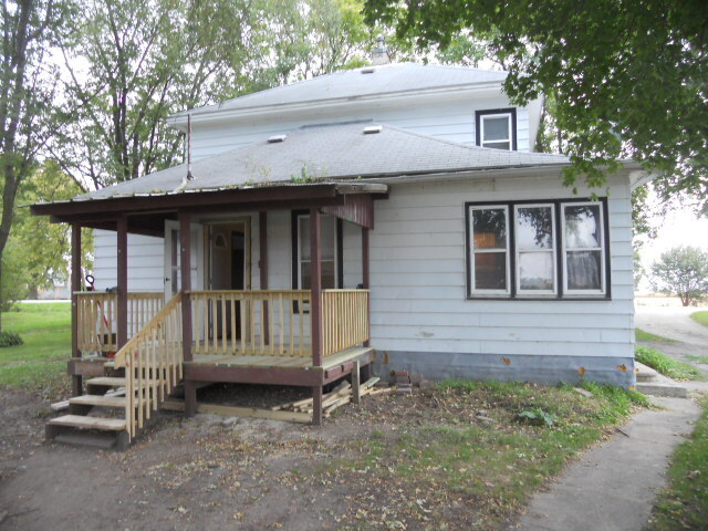 Building Photo - 4 BR Acreage on Hard Surface Road