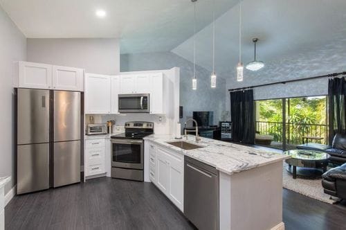 Building Photo - 12725 Shoreline Dr
