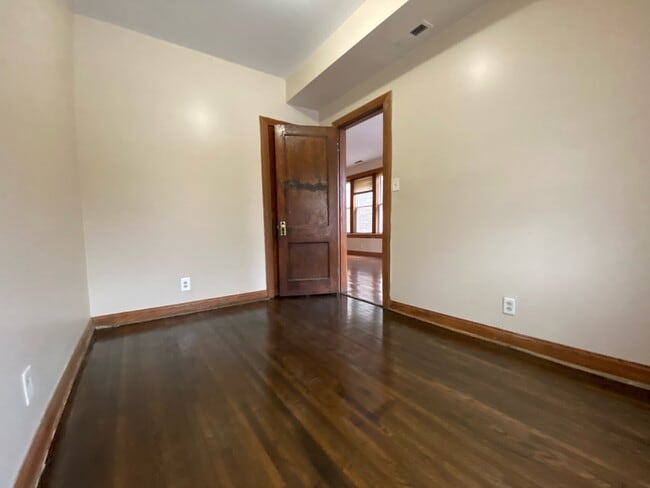 Building Photo - 5619 S Wood St