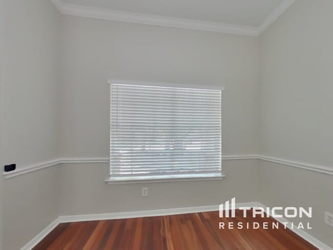 Building Photo - 46 Shimmer Pond Pl