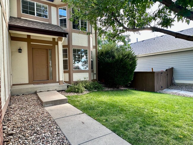 Building Photo - Spacious, Highlands Ranch Home Featuring 4...