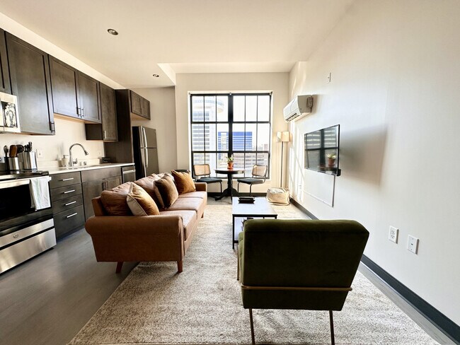 Foto del edificio - 333 W State St