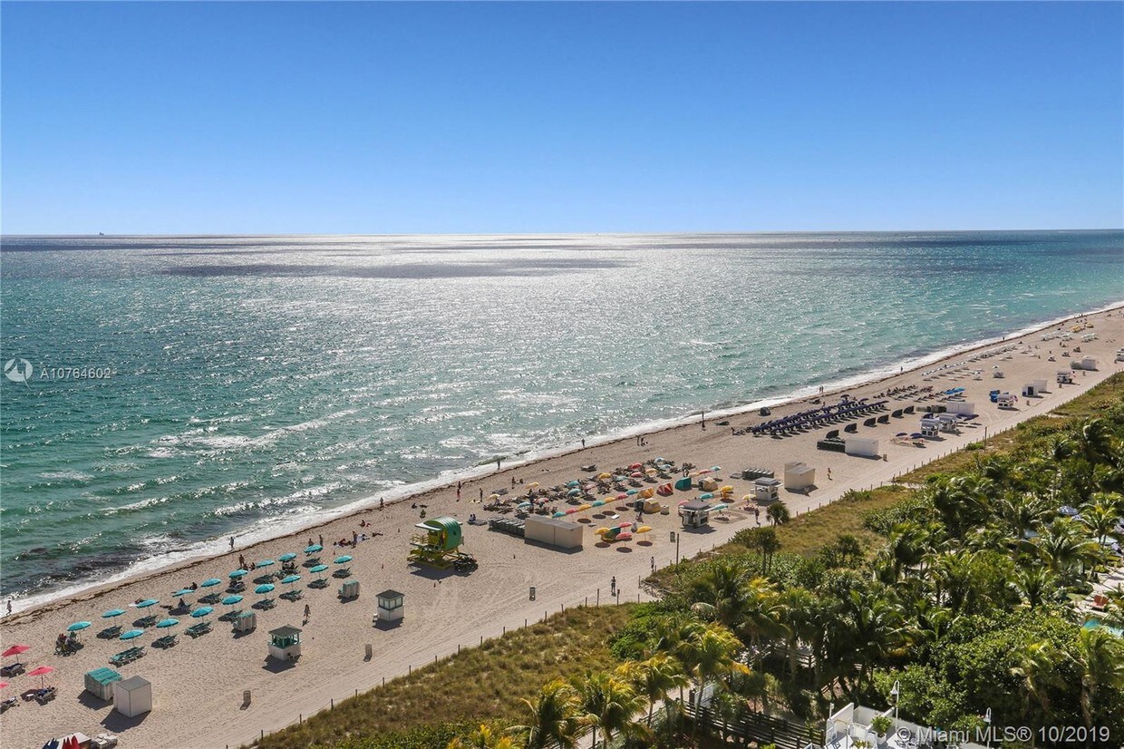 Foto principal - 4201 Collins Ave