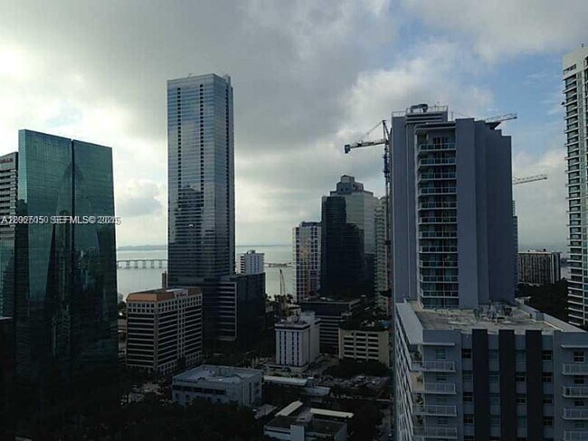 Foto del edificio - 1100 S Miami Ave