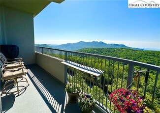 Building Photo - 303 Sugar Top Dr