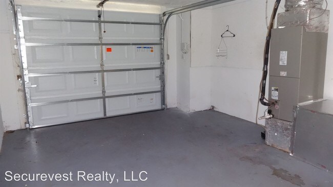 Building Photo - 3 br, 1.5 bath House - 7013 Green Street