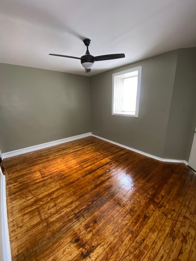 living room - 1839 S 56th St