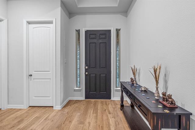 Building Photo - 1140 Superbloom Ave
