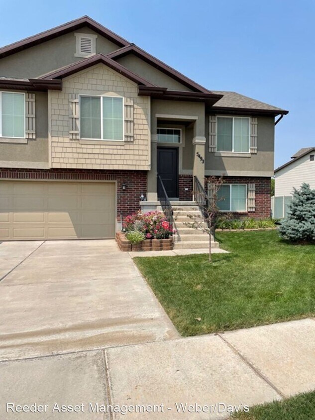 5 br, 3 bath House 5493 South 2450 West House for Rent in Roy, UT