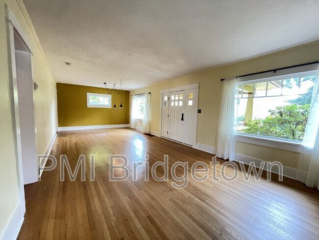 Foto del edificio - 4307 SE Stark St