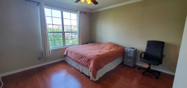 Foto del edificio - 950 Henderson St