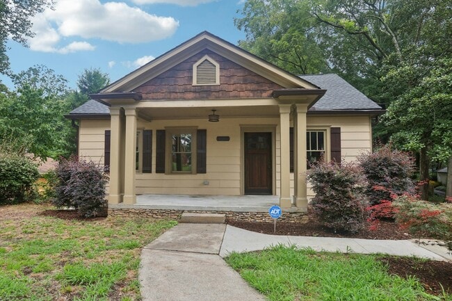 Foto del edificio - 1597 Frazier Rd