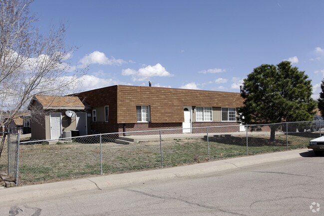 Building Photo - 4344 Ericson Dr