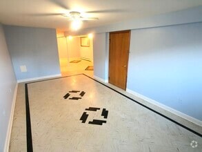 Building Photo - 4521 S St Louis Ave