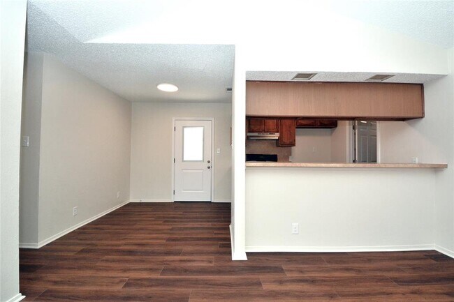Foto del edificio - 11314 Walnut Ridge Dr