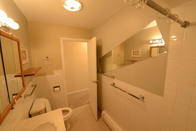 Photo - 2234 S Goebbert Rd Apartments