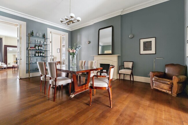 Foto del edificio - Welcome to 23 West 16th Street, #2  !