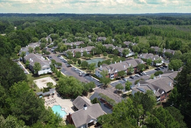 Building Photo - The Reserve at Woodchase