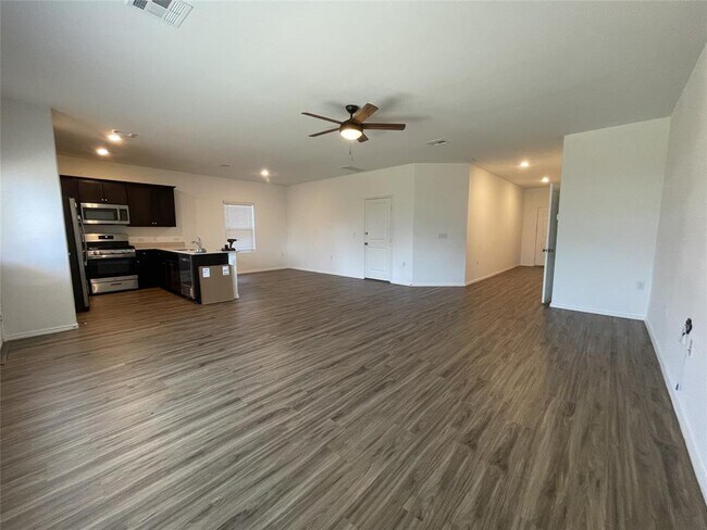 Building Photo - 14229 Sandrock Bnd