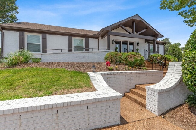 Foto del edificio - Nottingham Apartments