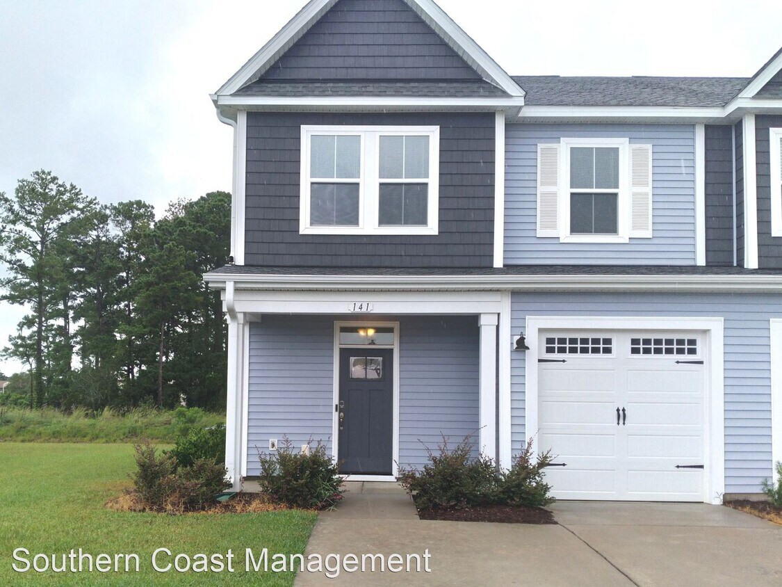 3 br, 2.5 bath House 141 Goldenrod Circle House Rental in Little