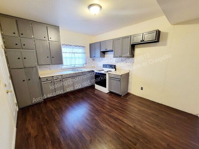 Foto del edificio - 377 S River St