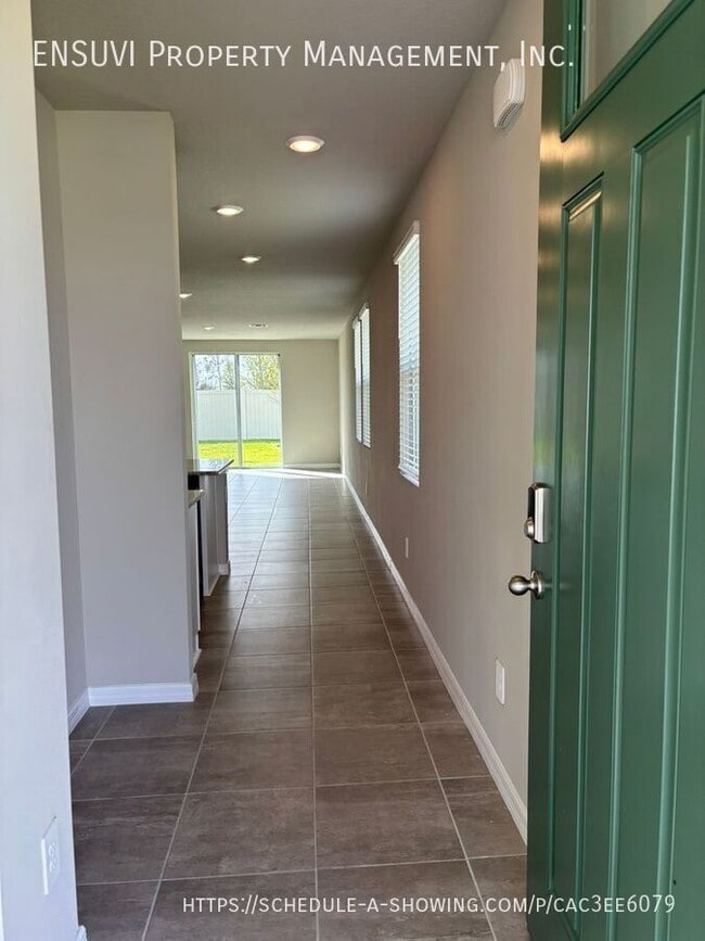 Foto del edificio - 3913 Radiant Mountain Dr