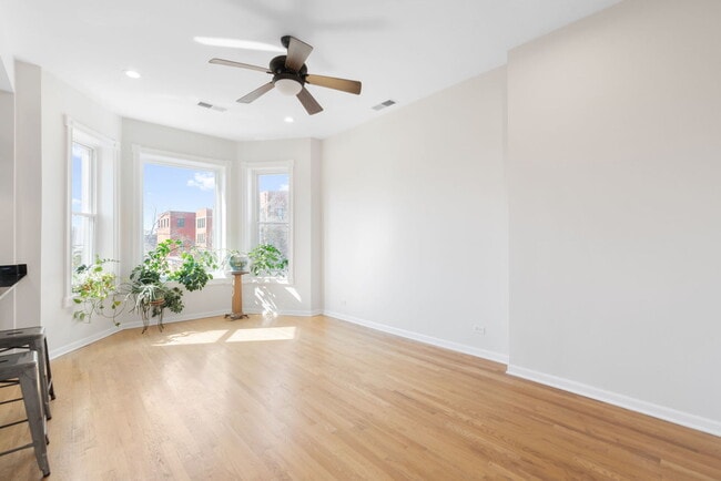 Foto del edificio - 1460 W Ohio St